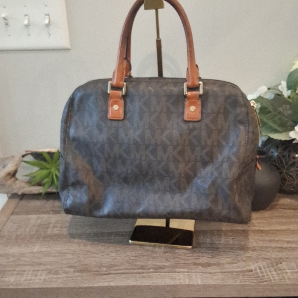 Michael Kors Repair